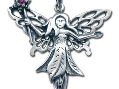 Pandantiv amuleta din argint cu cristal violet pentru putere si armonie Zana Magiei